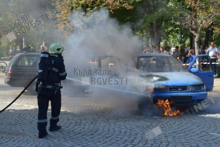Пожари застрашават Кърджалийско, само за месец са отбелязани 46