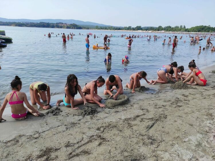 Ученици от Смолян участваха във весело лято по Национална програма "Отново заедно"