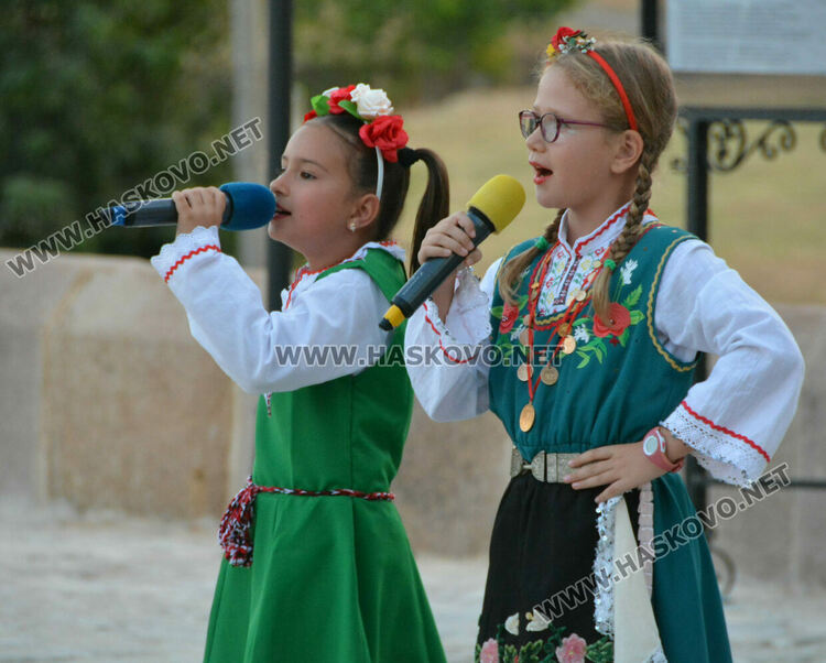 Официално откриха възстановения Гърбав мост в Харманли