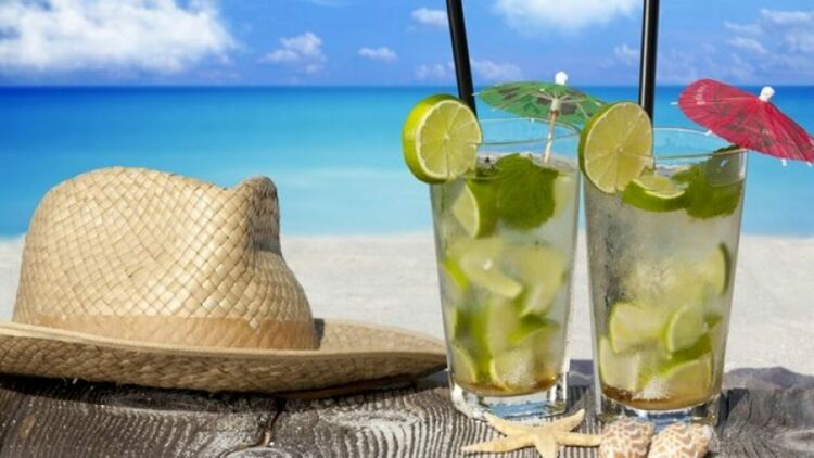 Седмицата започва с горещо време