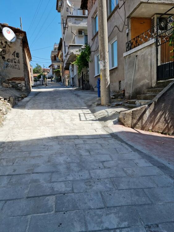 Укрепването на свлачището и ремонтът на ул. "Странджа" са напълно завършени (снимки)