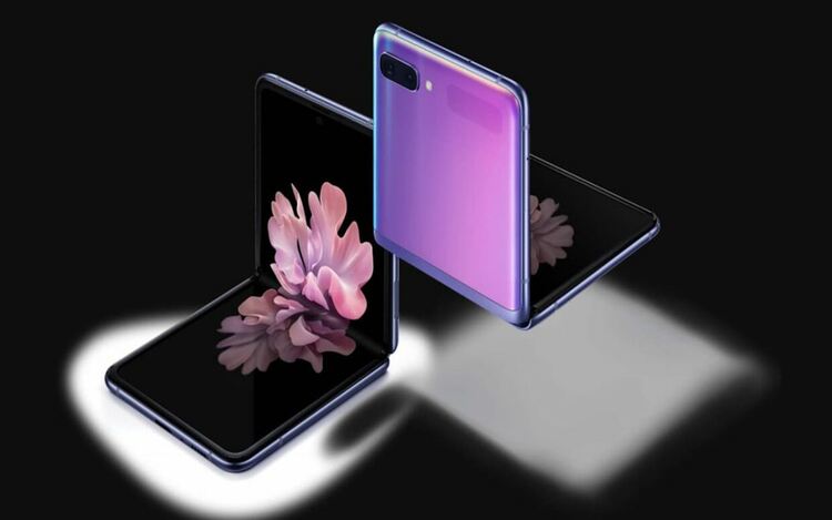 Samsung представи сгъваемите смартфони Galaxy Z Fold3 5G и Galaxy Z Flip3 5G (с BTS)