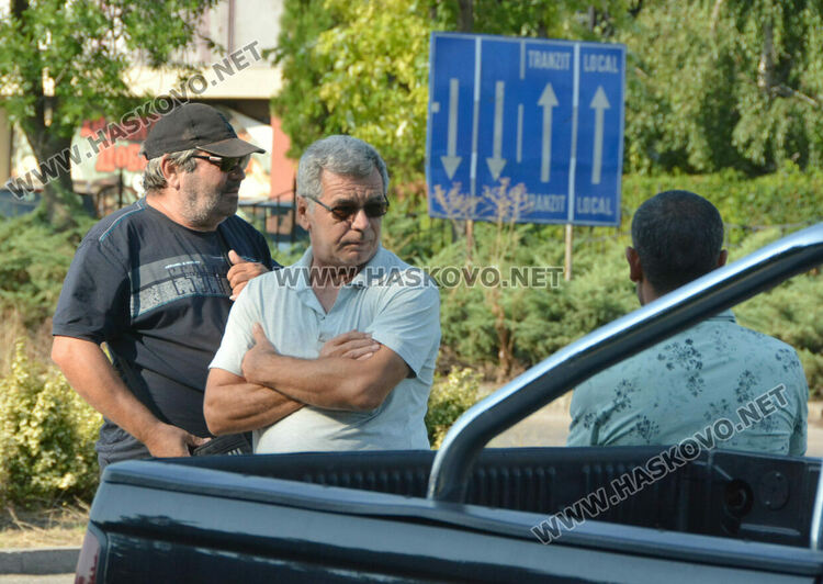 Мазда и Нисан се разбиха на Кърджалийска 