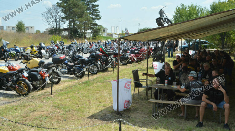 400 мотористи от цялата страна в Хасково за откриването на клуб &bdquo;Haskovo Riders&ldquo;