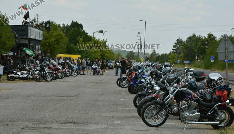 400 мотористи от цялата страна в Хасково за откриването на клуб &bdquo;Haskovo Riders&ldquo;