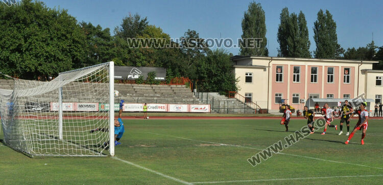 &ldquo;Саяна Хасково&rdquo; с  първа победа в първенството