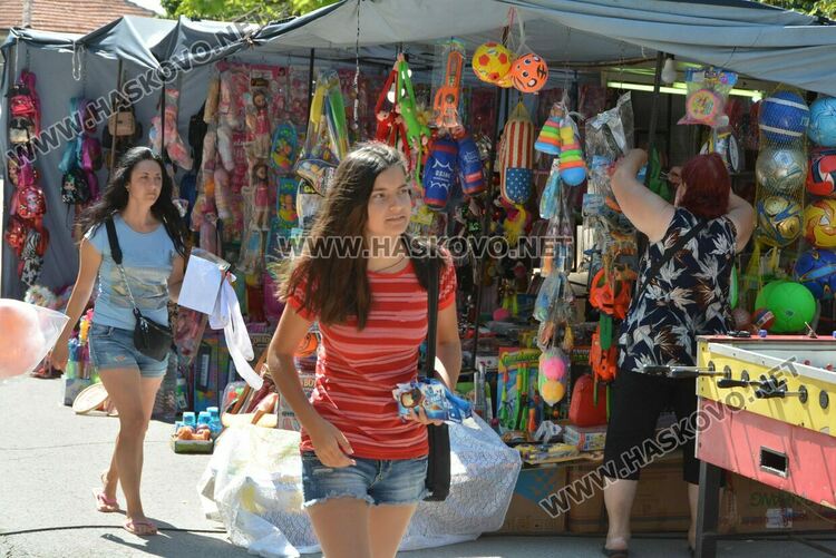 85 състава от 30 населени места на Фестивала  "По стъпките на Св.Богородица"