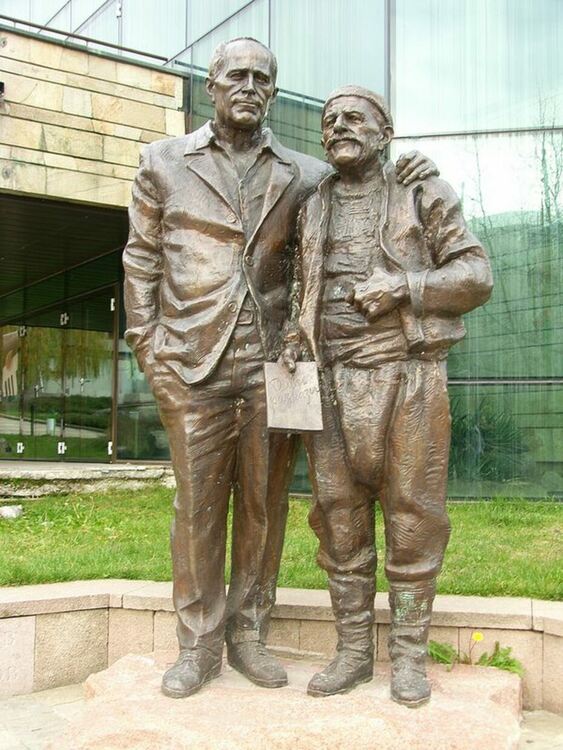 Професионално жури ще оценява претендентите за Националната литературна награда "Николай Хайтов"