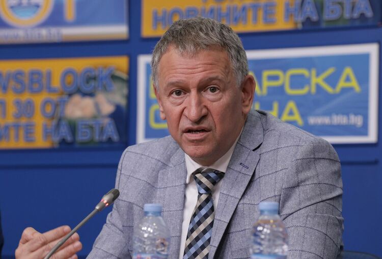 Министър Кацаров отговори на Нинова за актуализацията на бюджета