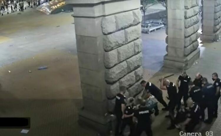 С пълно мнозинство парламентът извика Гешев да отговаря за полицейското насилие