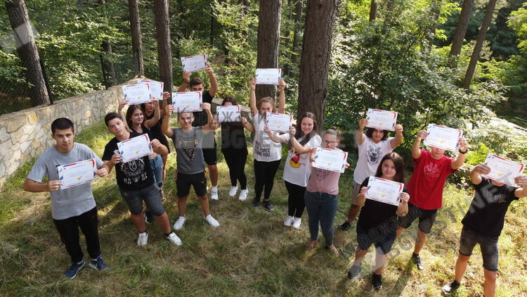 Изкуство и спорт срещу зависимостите за трети път на „Белите брези”