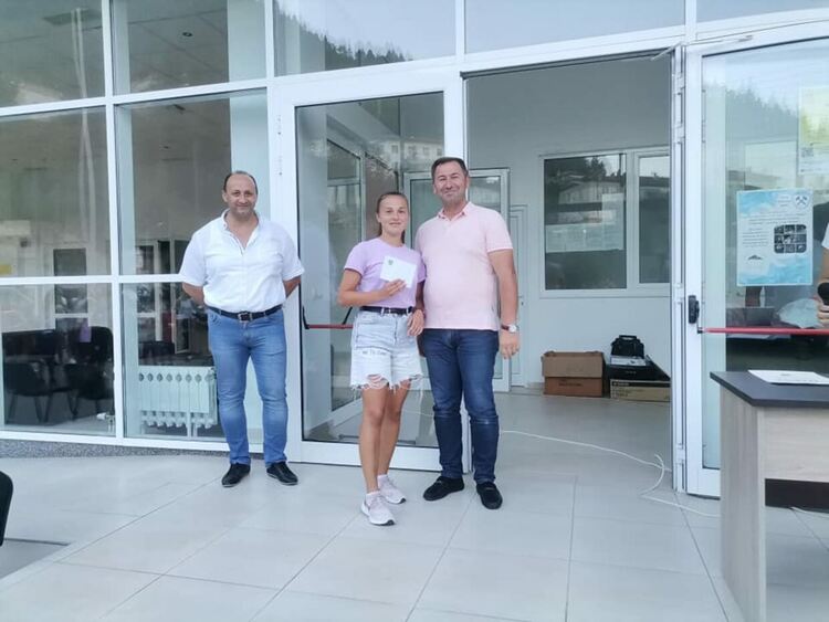 Кметът на Мадан награди най-изявените спортисти на общината