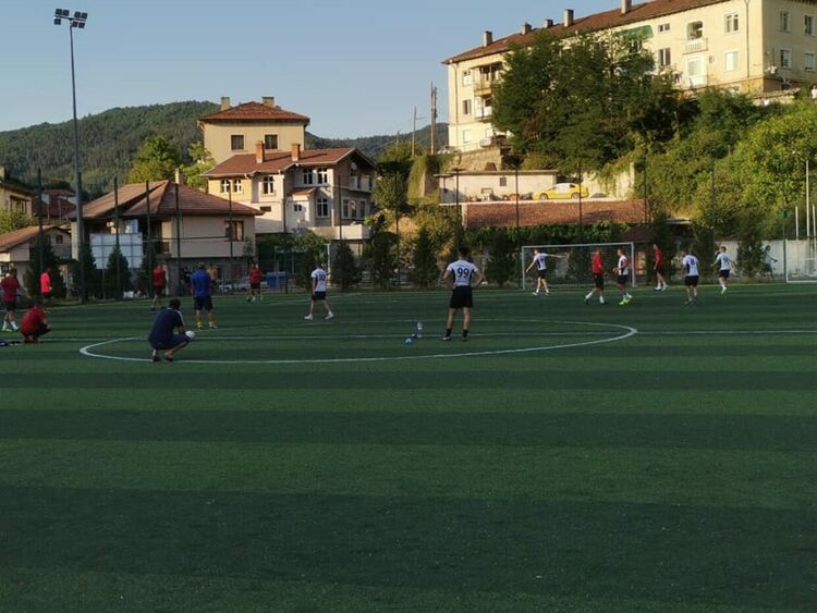 Кметът на Мадан награди най-изявените спортисти на общината