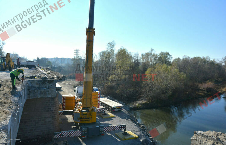 Снимки от архива