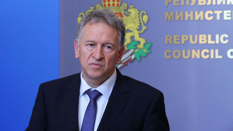 Администрациите 50% дистанционно на работа от 20 август (заповед)