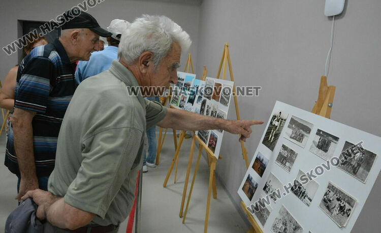 Звезден тим на терена на „Хеброс“ за 100-годишния юбилей на клуба, заради здравословни проблеми Стоичков не дойде