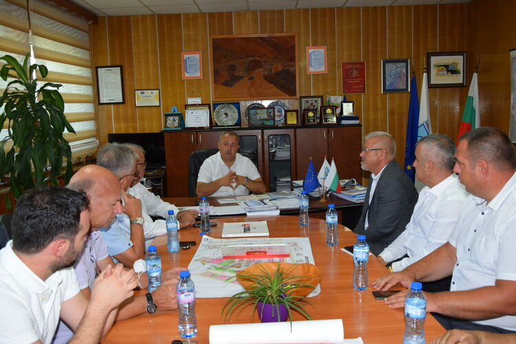 Кметът на Ардино инж. Изет Шабан прие гости от Нилюфер и Сдружението на ардинци в Бурса