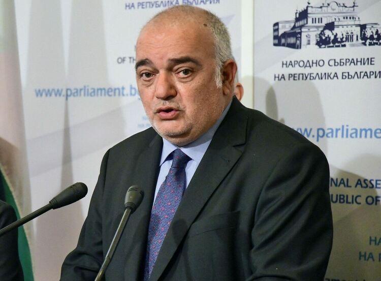 "Изправи се.БГ! Ние идваме!" приема поканата на БСП за разговори