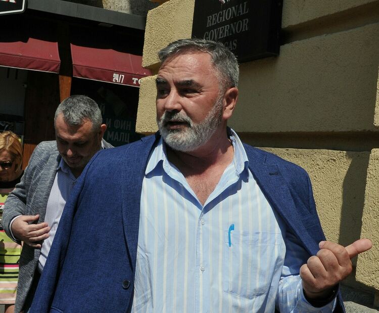 Кунчев каза кога ще се наложат мерки за цялата страна