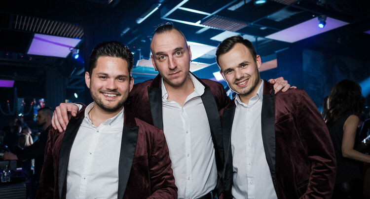 Стендъп комеди и лятно кино в неделната вечер в Димитровград