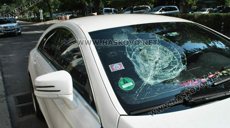 Бой и стрелба в центъра на Хасково