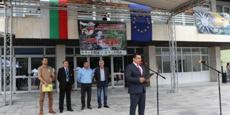 В Девин посрещнаха най-добрите състезатили за  Световното по риболов на хищници