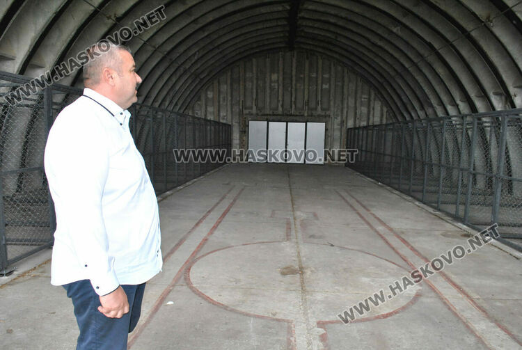 До месец отварят кучешкия приют на бившето летище “Узунджово“