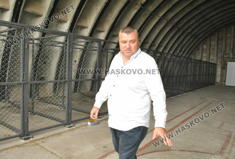 До месец отварят кучешкия приют на бившето летище “Узунджово“