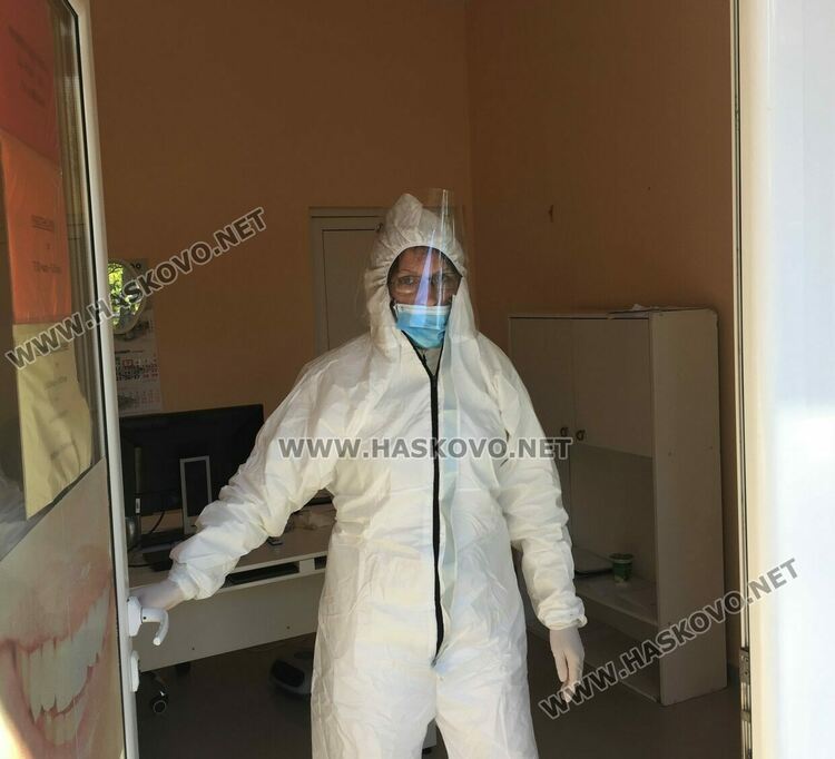 Повече в болница с коронавирус, двама починали 