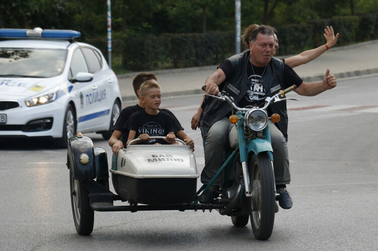 Рокери превзеха Димитровград в съботната вечер