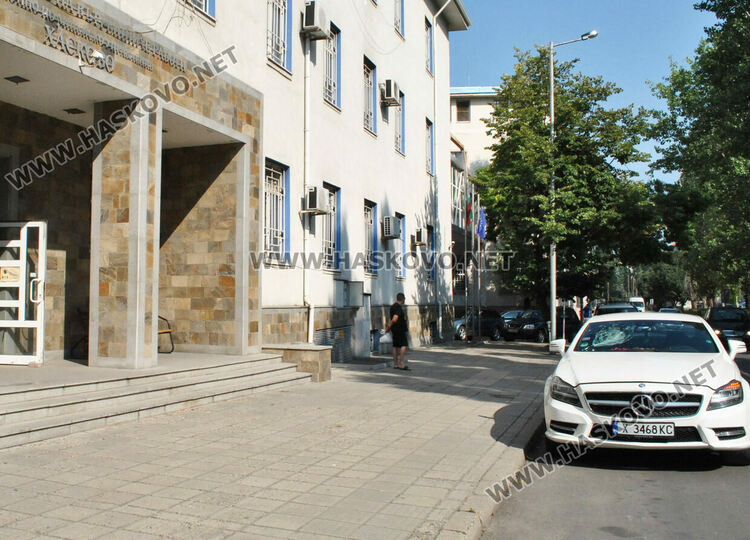 18-годишен е задържан след боя и стрелбата в Хасково