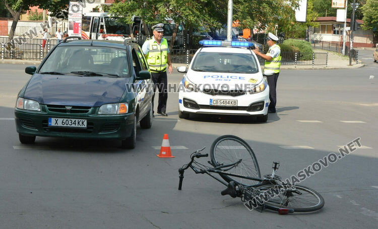 Велосипедист пострада при катастрофа до автогарата в Хасково