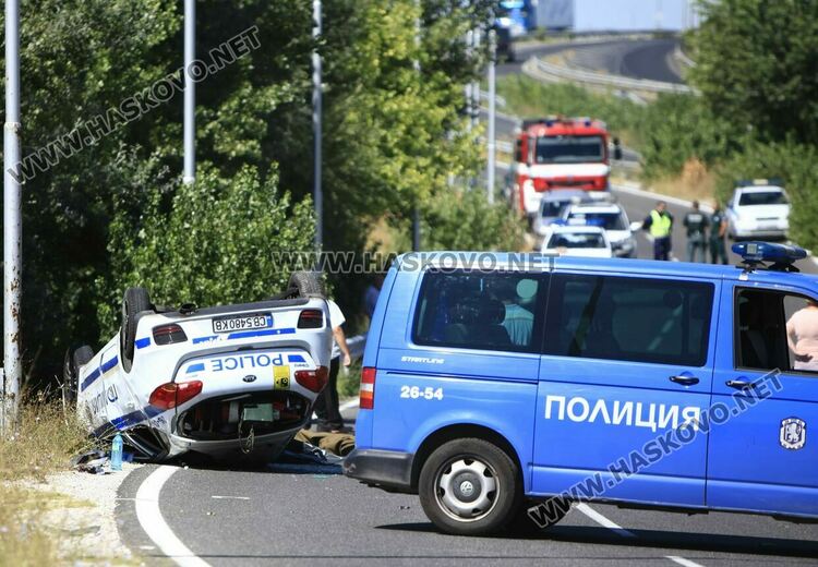 25-годишен полицай загина при катастрофа със служебен автомобил