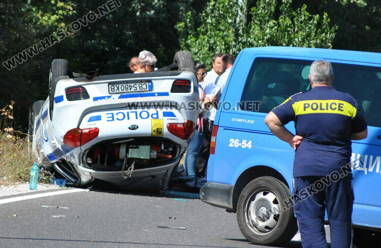 25-годишен полицай загина при катастрофа със служебен автомобил