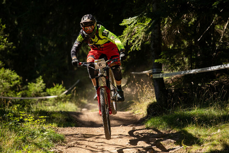 Започва ендуро предизвикателството „Елевейшън 999“ в Пампорово и района