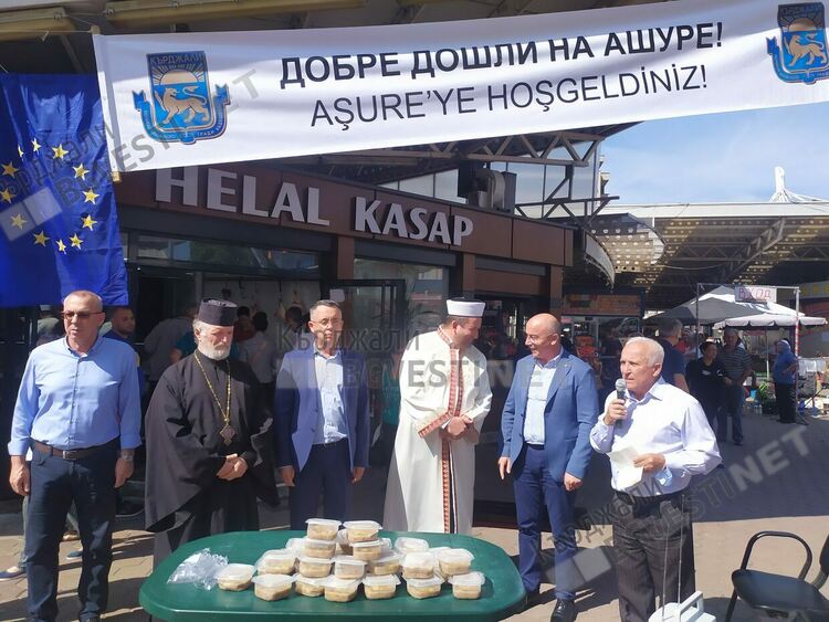 Хасан Азис: Ако искаме  да сме заедно в Деня Ашуре,трябва да се ваксинираме!