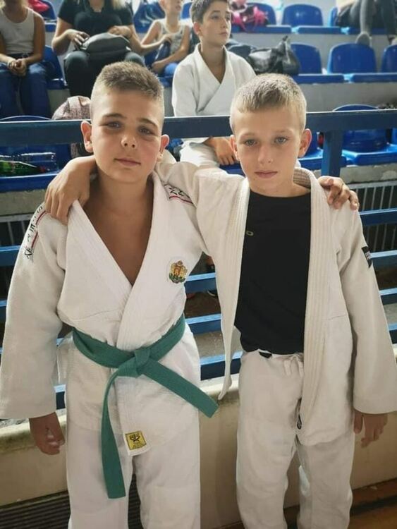 Отборна купа и 5 медала за хасковските джудисти от турнир в Сърбия