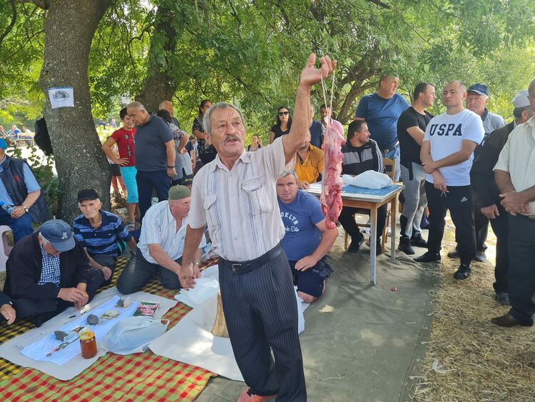 Майето в Елмалъ баба теке събра хора от цялата област