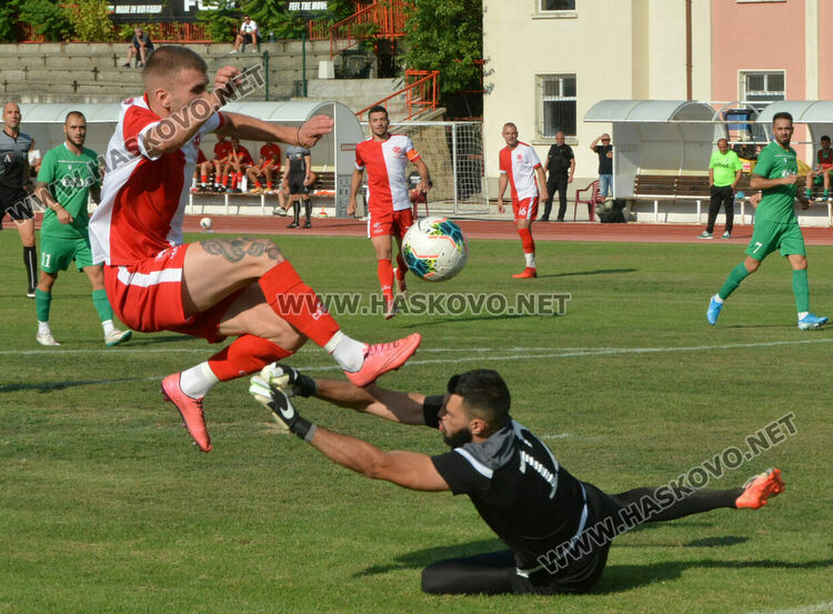 &ldquo;Саяна Хасково&rdquo; победи &ldquo; Родопа&rdquo; с 2:0