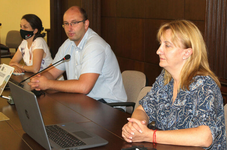 Младежи от четири държави обсъждаха бъдещето на дигитална Европа 