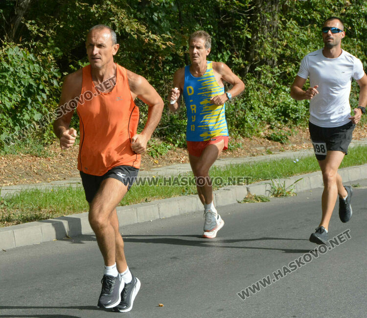Съименници с приятелски финал на кроса „Ванко Дяков“