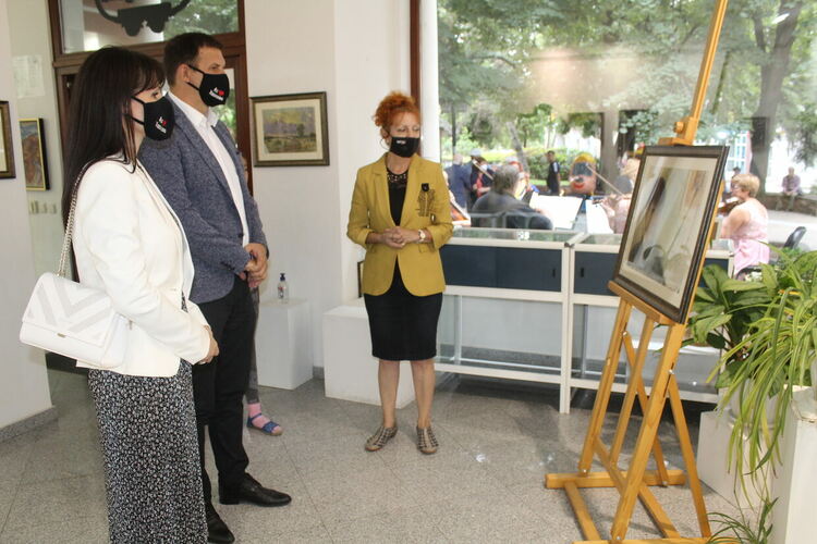 „Спомен за Атанас Шаренков“ подреди галерия „Форум“