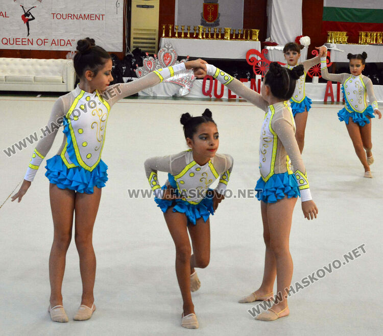 Грации от 14 клуба стартираха в Третия турнир по художествена гимнастика “Кралица на Аида“