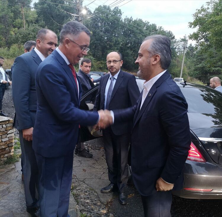 Кметът на Кърджали посрещна кмета на Голяма община Бурса