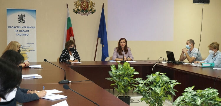 Специалисти, педагози и кметове ще издирват деца, отпадащи от образованието