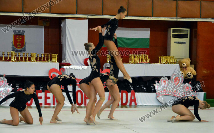 Грации от 14 клуба стартираха в Третия турнир по художествена гимнастика “Кралица на Аида“
