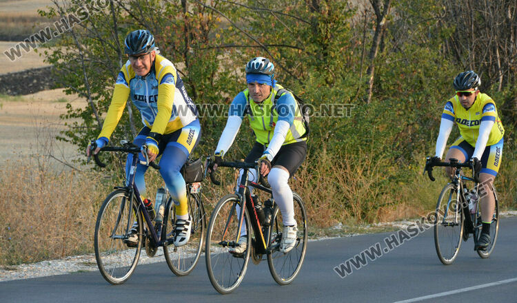 215 км. с денивелация 2478 м. в бревет „Източни Родопи”