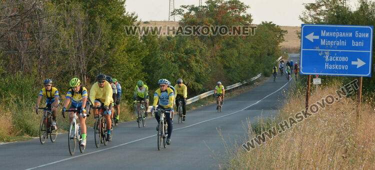 215 км. с денивелация 2478 м. в бревет „Източни Родопи”