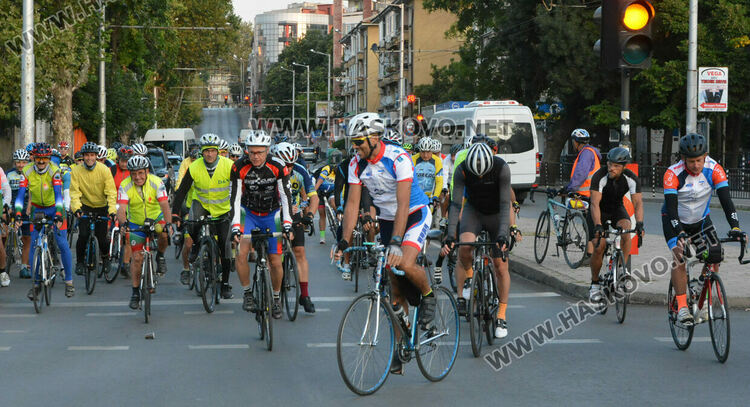 215 км. с денивелация 2478 м. в бревет „Източни Родопи”