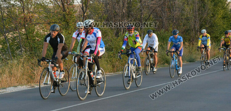 215 км. с денивелация 2478 м. в бревет „Източни Родопи”